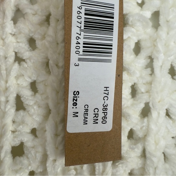 Hello Nite Revolve Morocco Chunky Chenille Knit Cardigan in Cream NWT Size: M - Picture 4 of 5